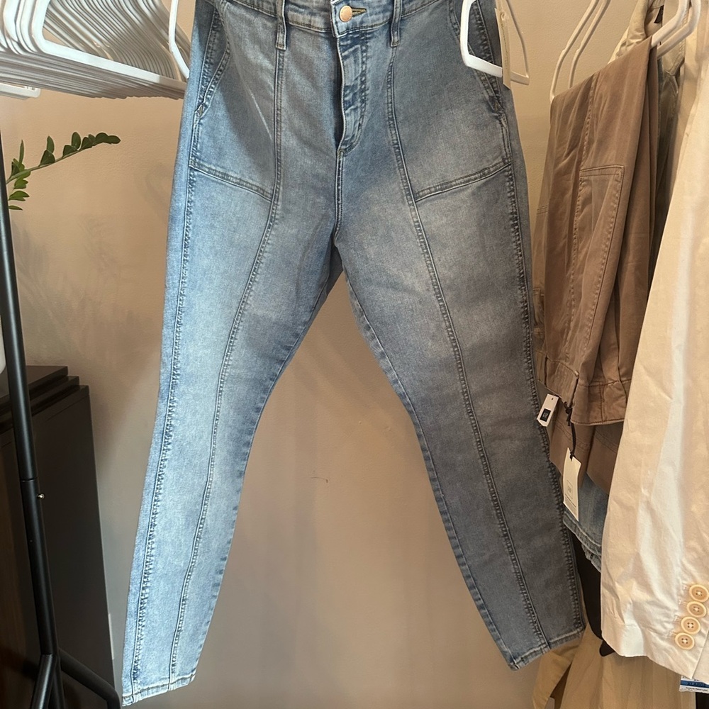 Universal Thread High-Rise Skinny Jeans in Light Blue